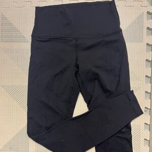Lululemon wunder under